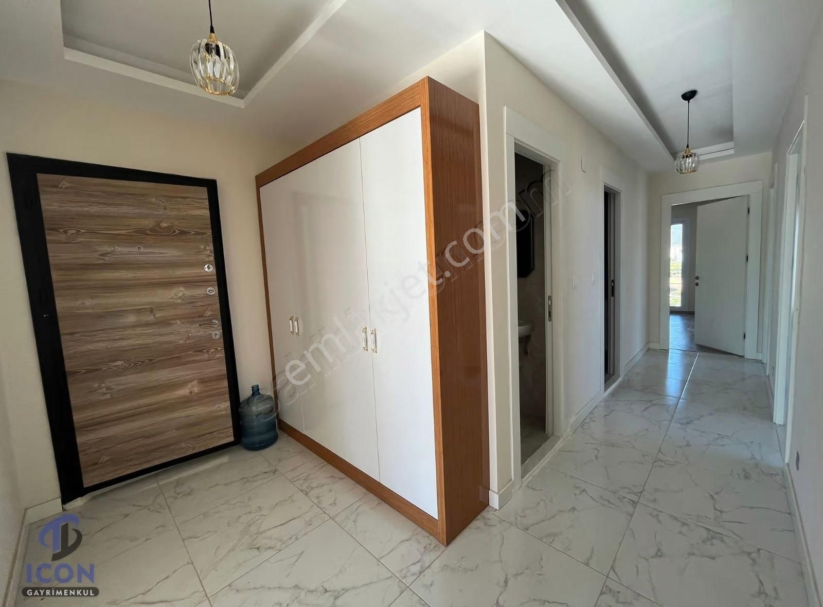 Icon'dan Akdeniz Mah'de Havuzlu Site İçi 3+1 Bağımsız Mutfak - Görsel 18