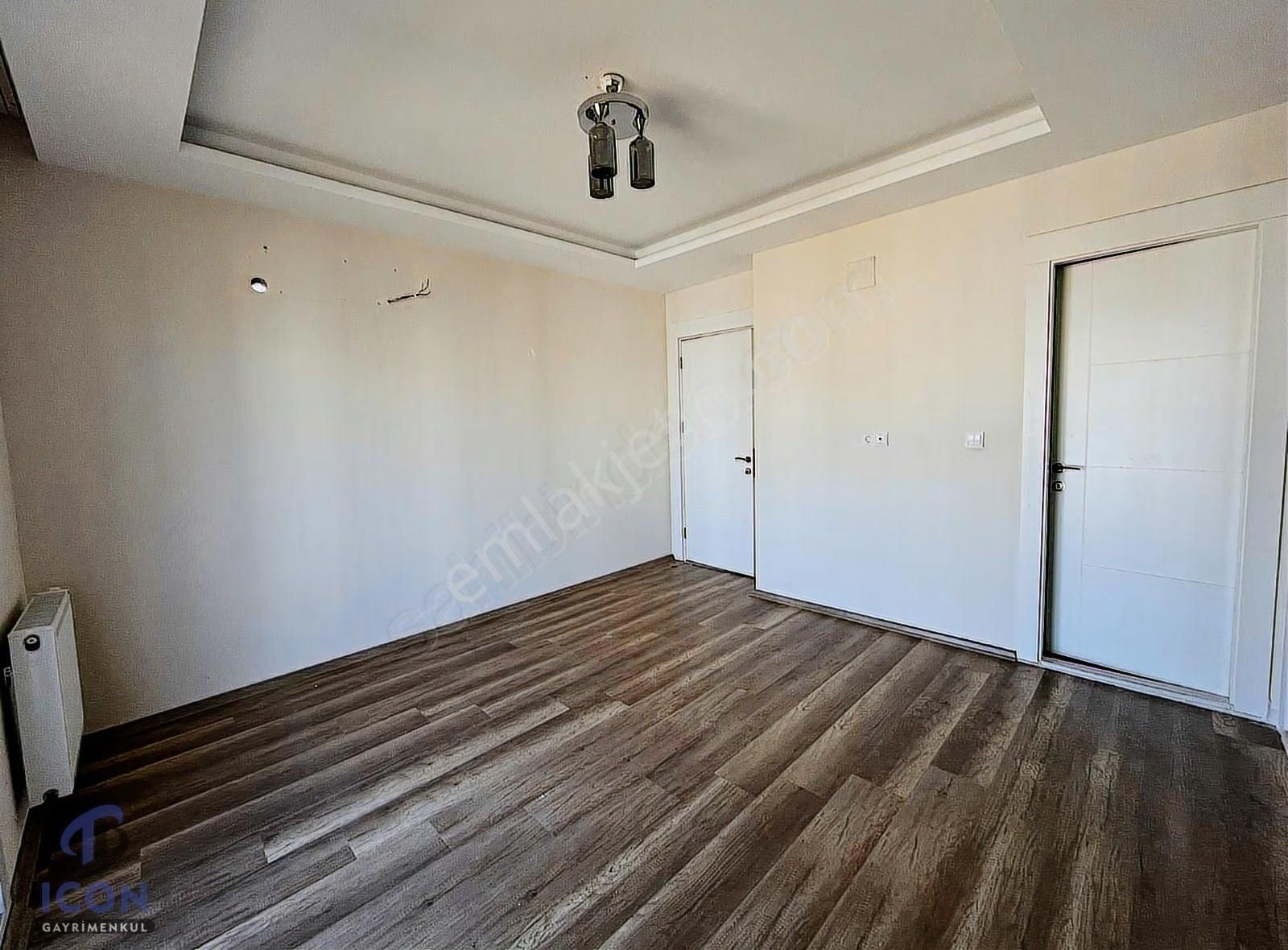 Icon'dan Akdeniz Mah'de Havuzlu Site İçi 3+1 Bağımsız Mutfak - Görsel 8