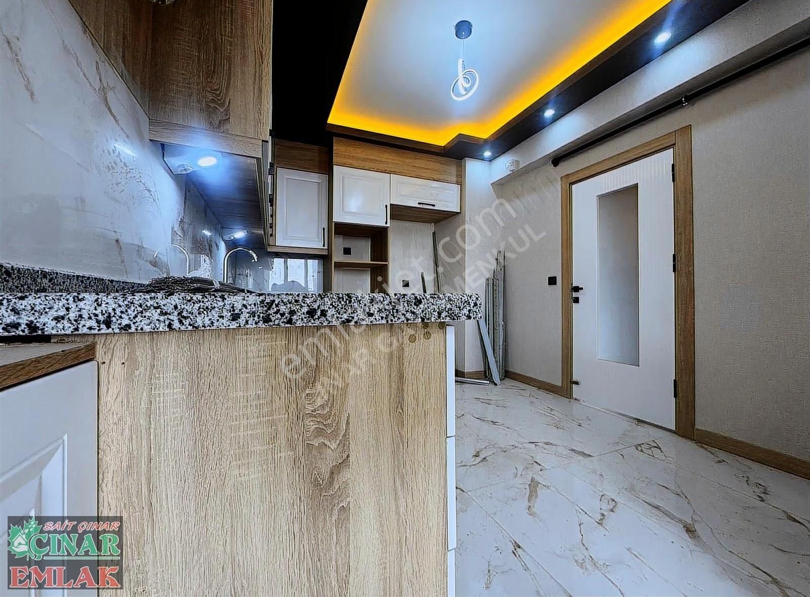 Çınar'dan Şık Tasarımıyla Ferahlık Hissi Veren 2+1 Giriş Dairesi - Görsel 15