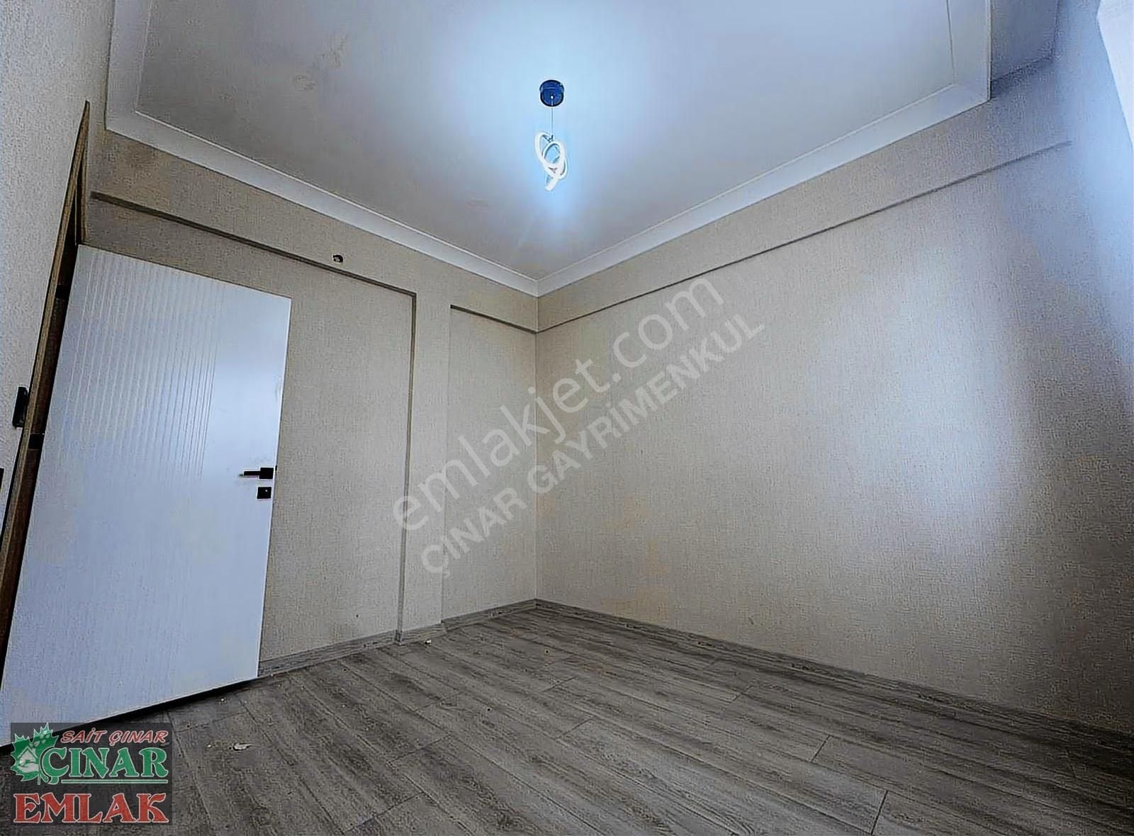 Çınar'dan Şık Tasarımıyla Ferahlık Hissi Veren 2+1 Giriş Dairesi - Görsel 31
