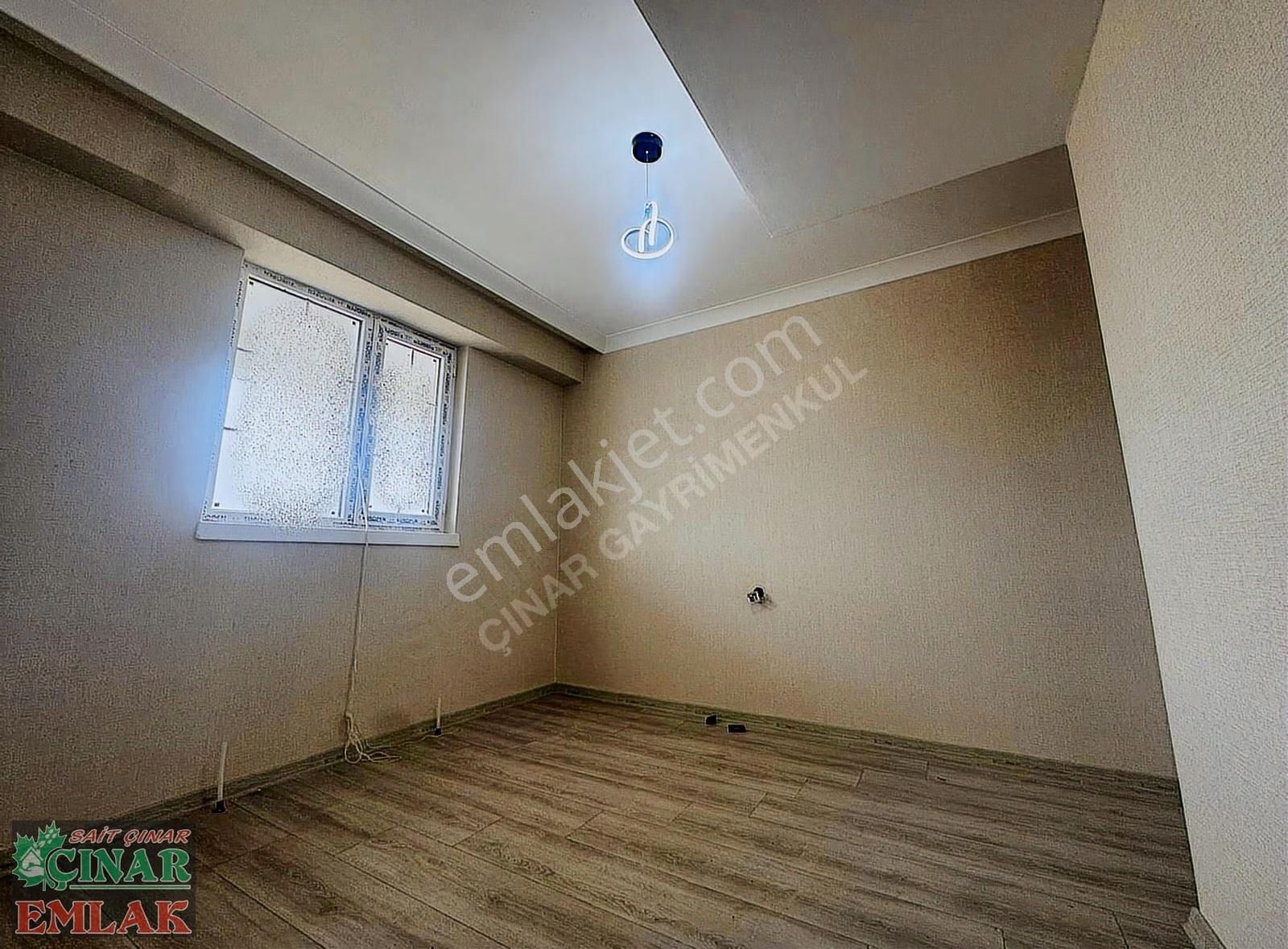 Çınar'dan Şık Tasarımıyla Ferahlık Hissi Veren 2+1 Giriş Dairesi - Görsel 22