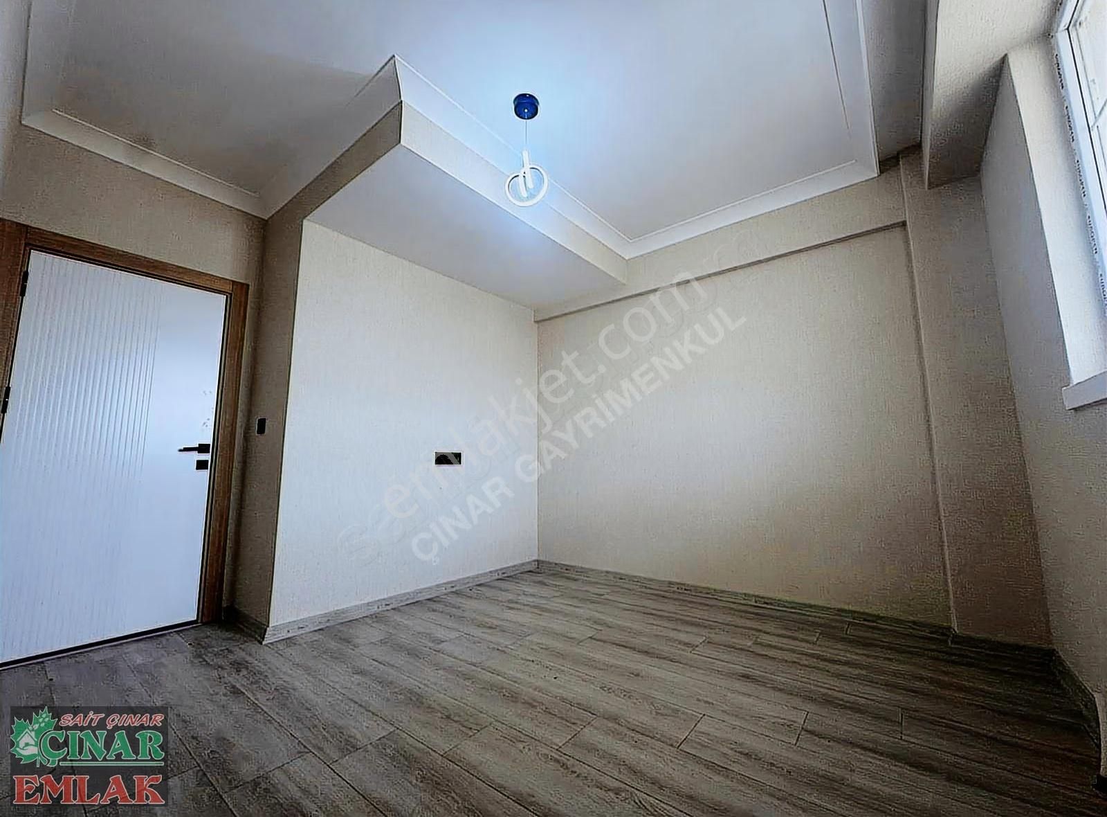 Çınar'dan Şık Tasarımıyla Ferahlık Hissi Veren 2+1 Giriş Dairesi - Görsel 24