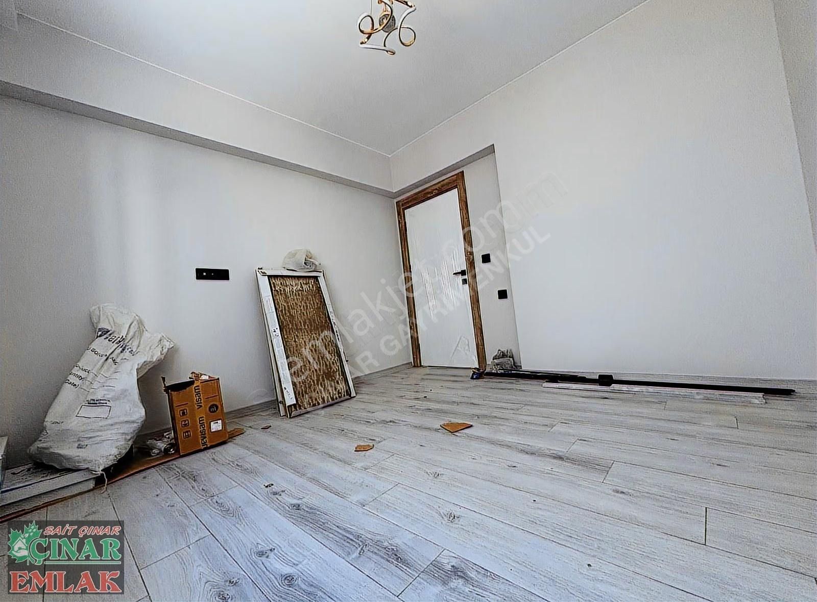 Çınar'dan Kullanım Alanı Yüksek E.banyolu G.odalı Giriş Dairesi - Görsel 12