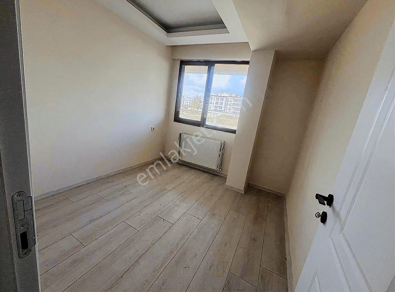 Torbalı Yedieylül Mahallesi'nde Satılık Daire - Görsel 2