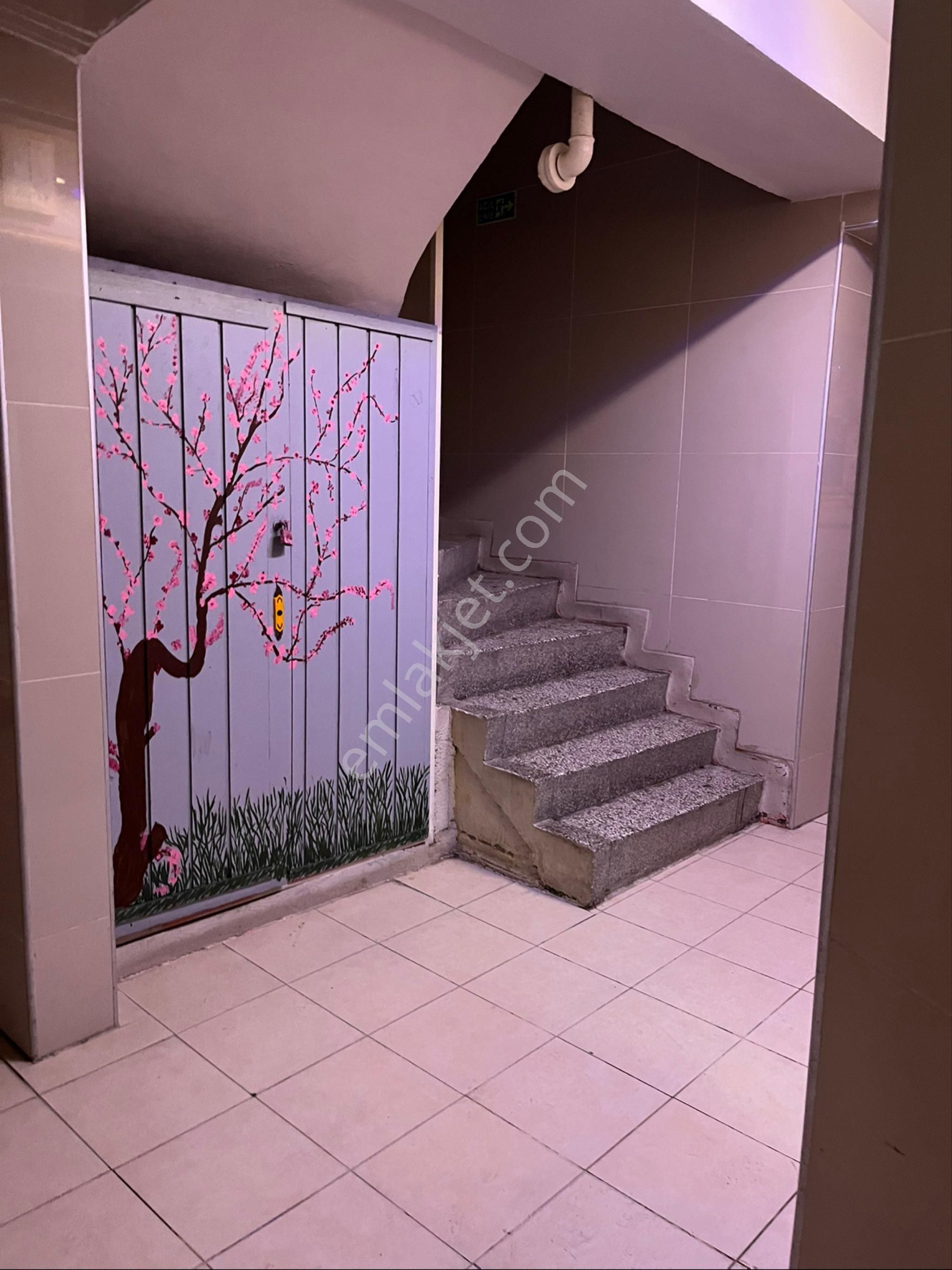 Bayraklı Tepekule Mah Harika Sit 3+1 120 M2 Güneşli Ferah Daire - Görsel 5