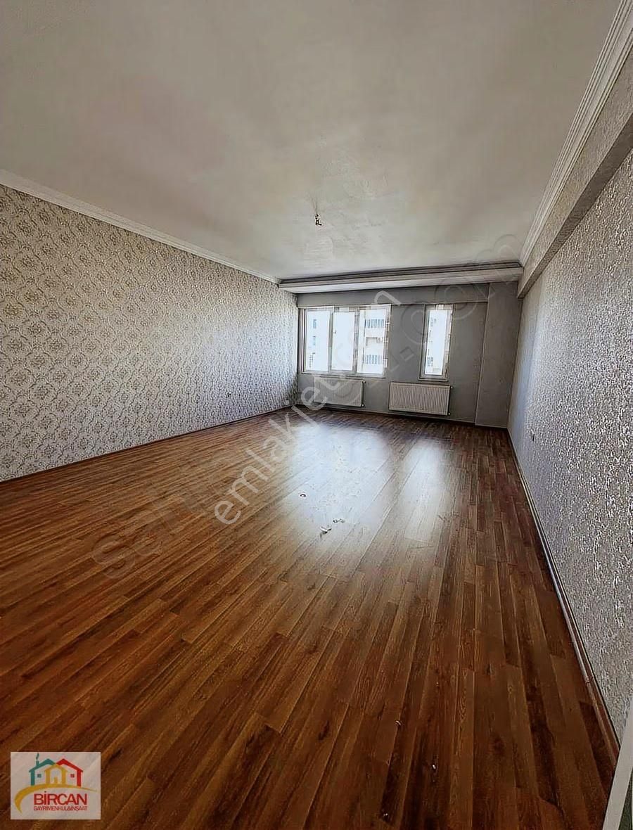 Karataşta Satlık Masrafsız 4+1 Ara Kat 220 M2 Daire - Görsel 27