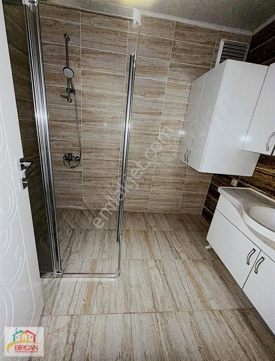 Karataşta Satlık Masrafsız 4+1 Ara Kat 220 M2 Daire - Görsel 9
