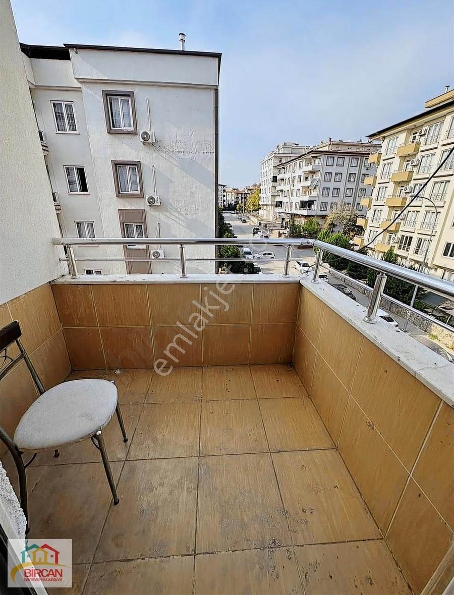 Yeditepe'de Tramvaya Sıfır Kiralık 2 + 1 Balkonlu Eşyalı Stüdyo - Görsel 18