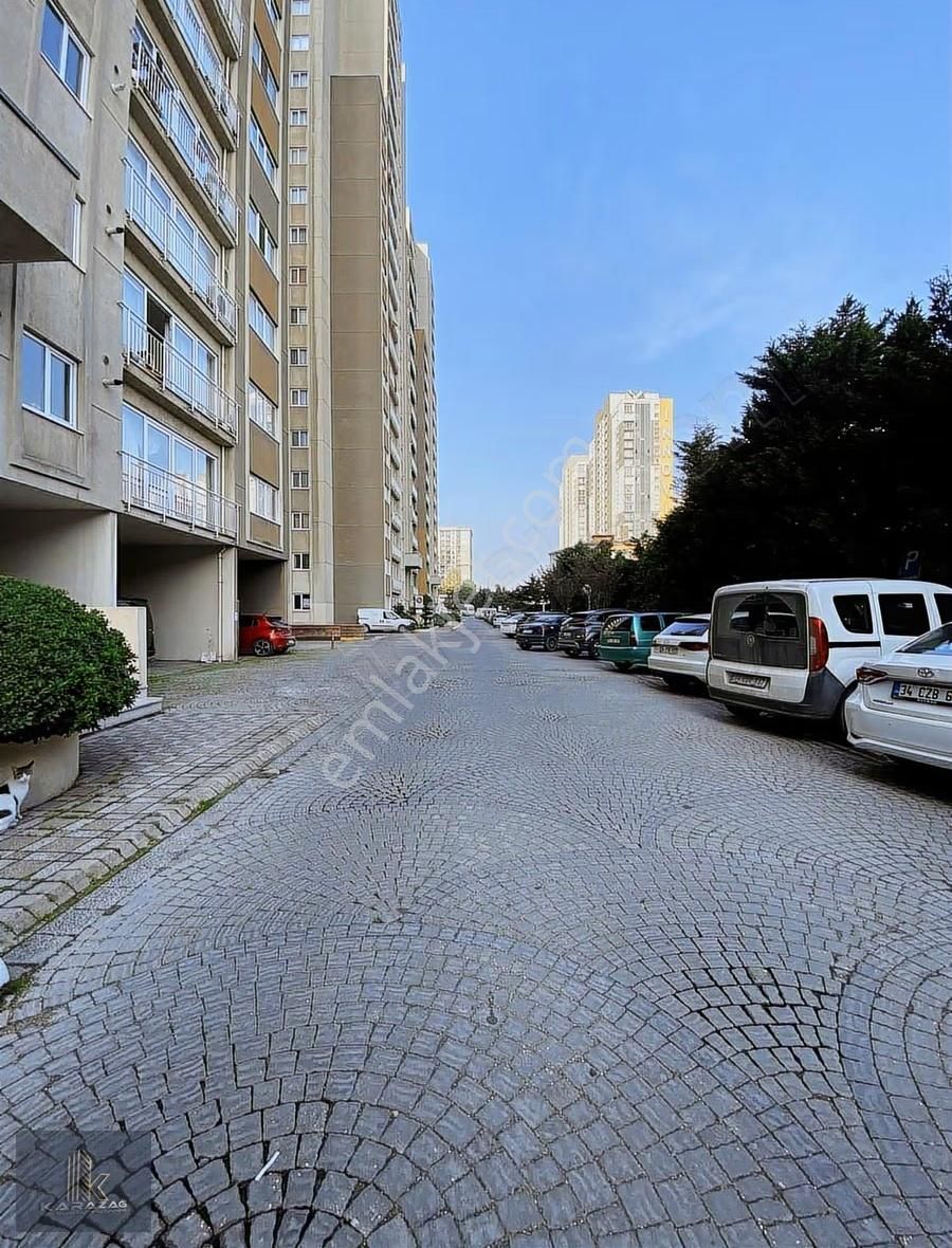 Marmara Park'ın Yanında Satılık 1+1 Full Eşyalı İnnovia 1 - Görsel 3