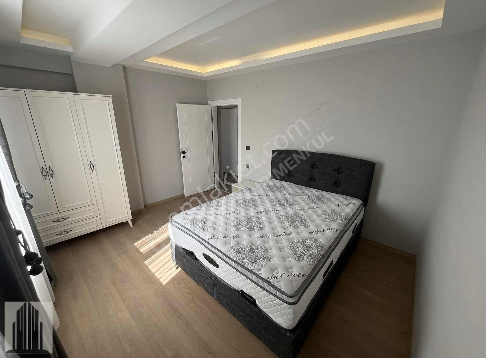 Kuvvet Den Tramvaya 200 Mt Mesafede Eşyalı Satılık 2+1 Daire.! - Görsel 6