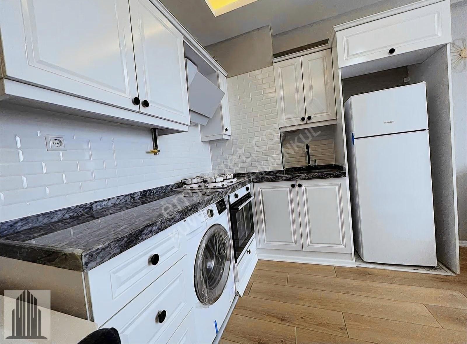 Kuvvet'ten Deniz Manzaralı Ultra Lüks Eşyalı Satılık 1+1 Daire ! - Görsel 9