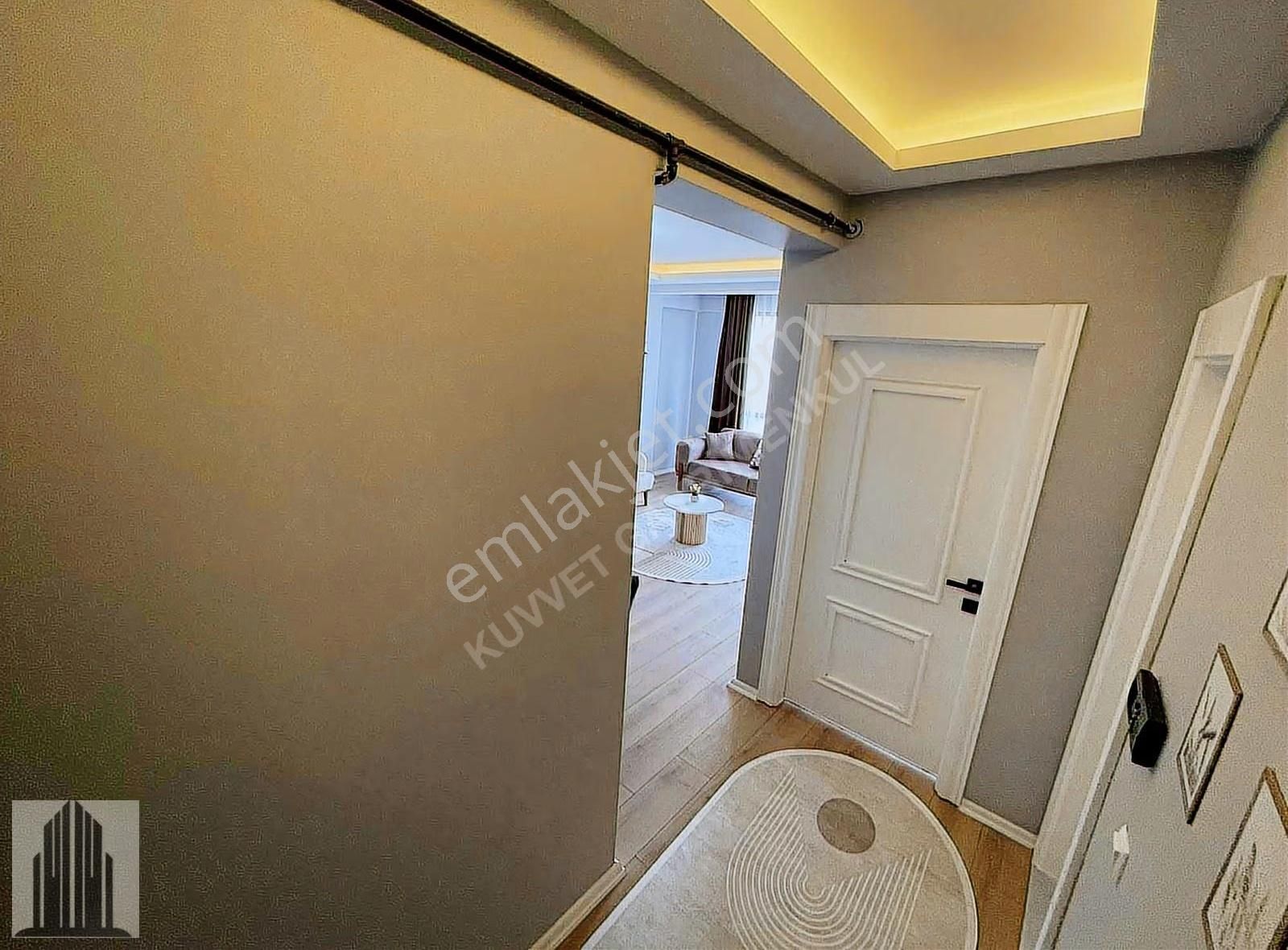 Kuvvet'ten Deniz Manzaralı Ultra Lüks Eşyalı Satılık 1+1 Daire ! - Görsel 7