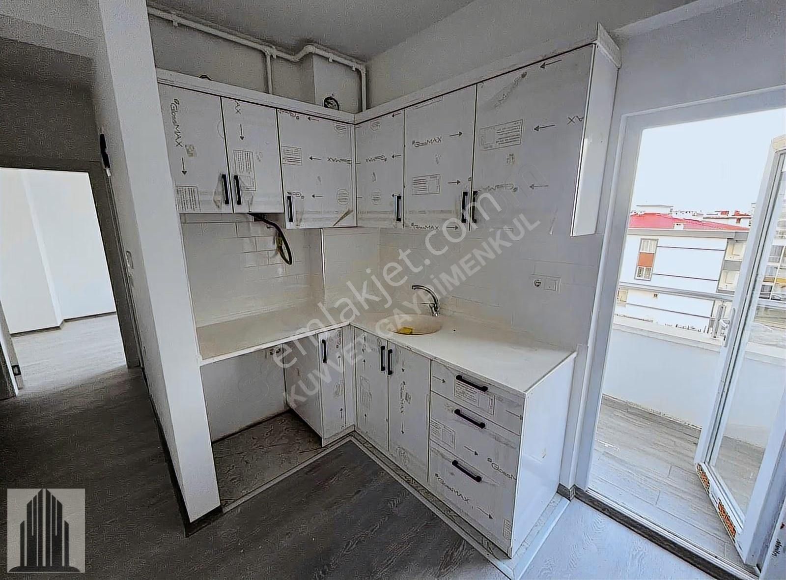 Kuvvet Den Bulvara Cephe Fırsat 1+1 Daire.!! - Görsel 4