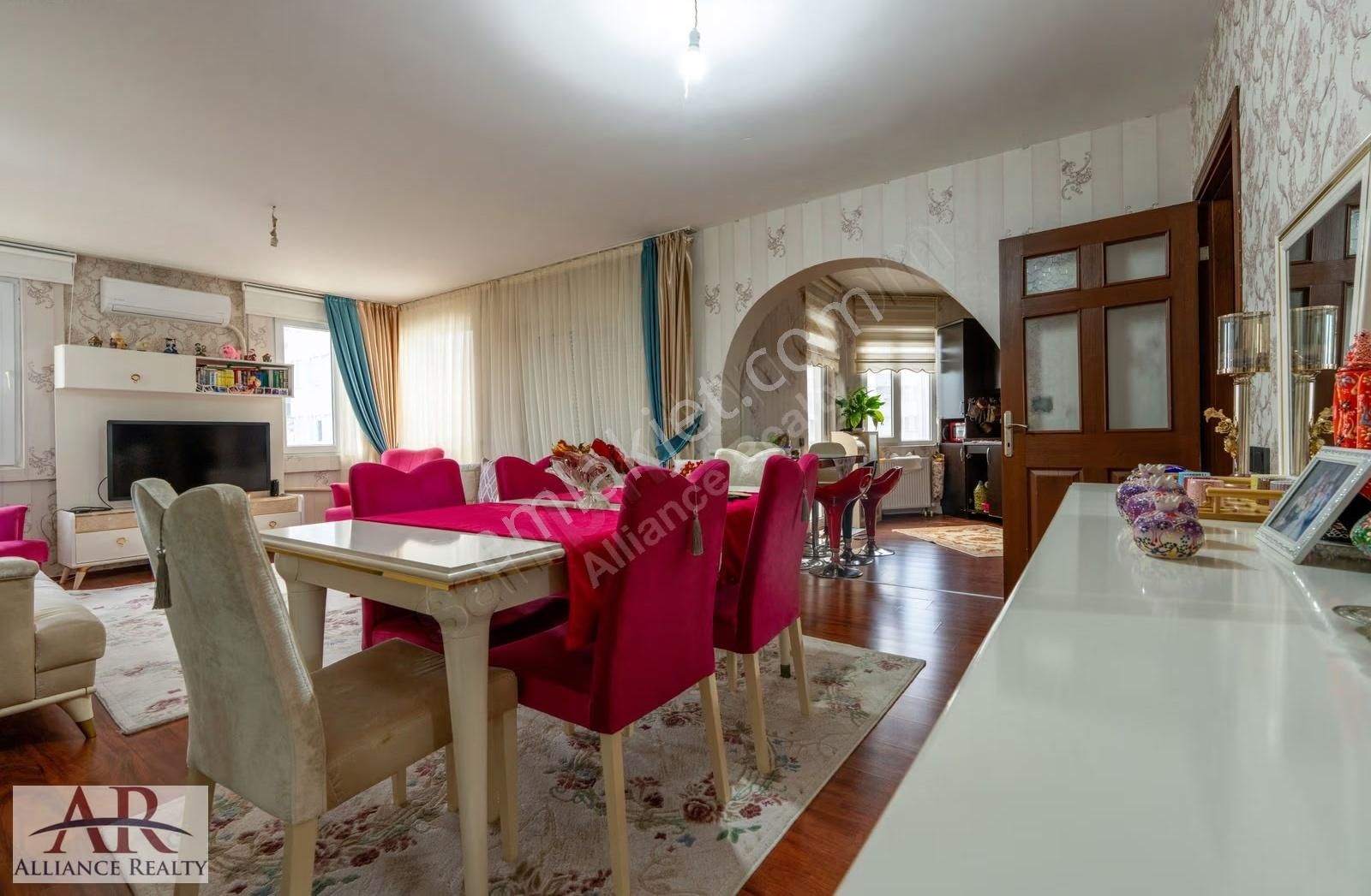 Hurma Ekizoğlu Sitesi 3+1 Arakat Doğalgaz,havuz,panjur,otopark - Görsel 22