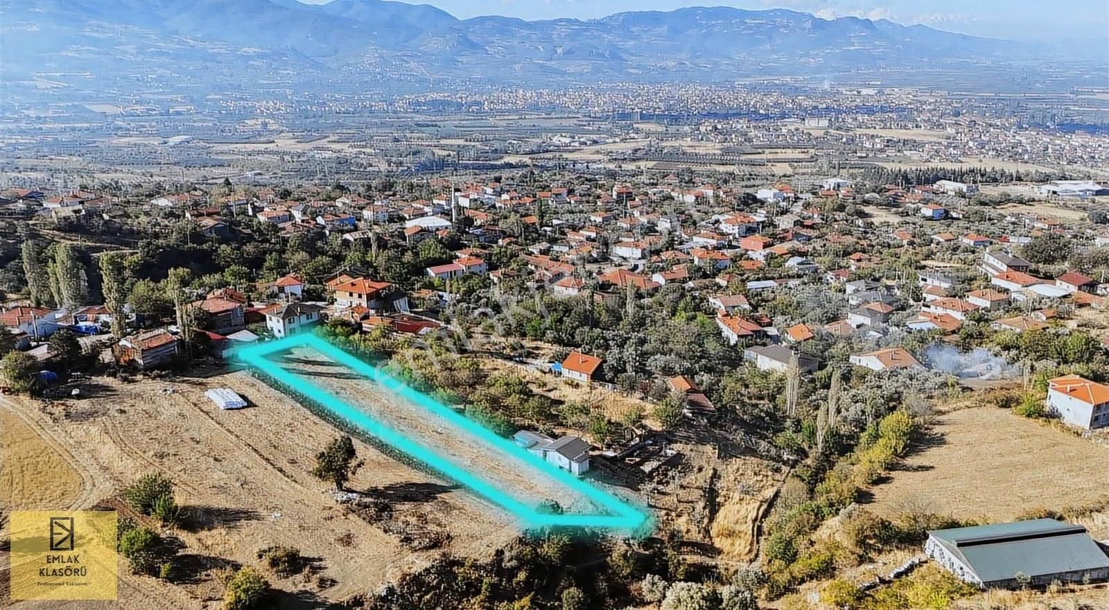 Fırsat-geyve Eşme'de Köy İçi Kırsal Yerleşim Alanında!