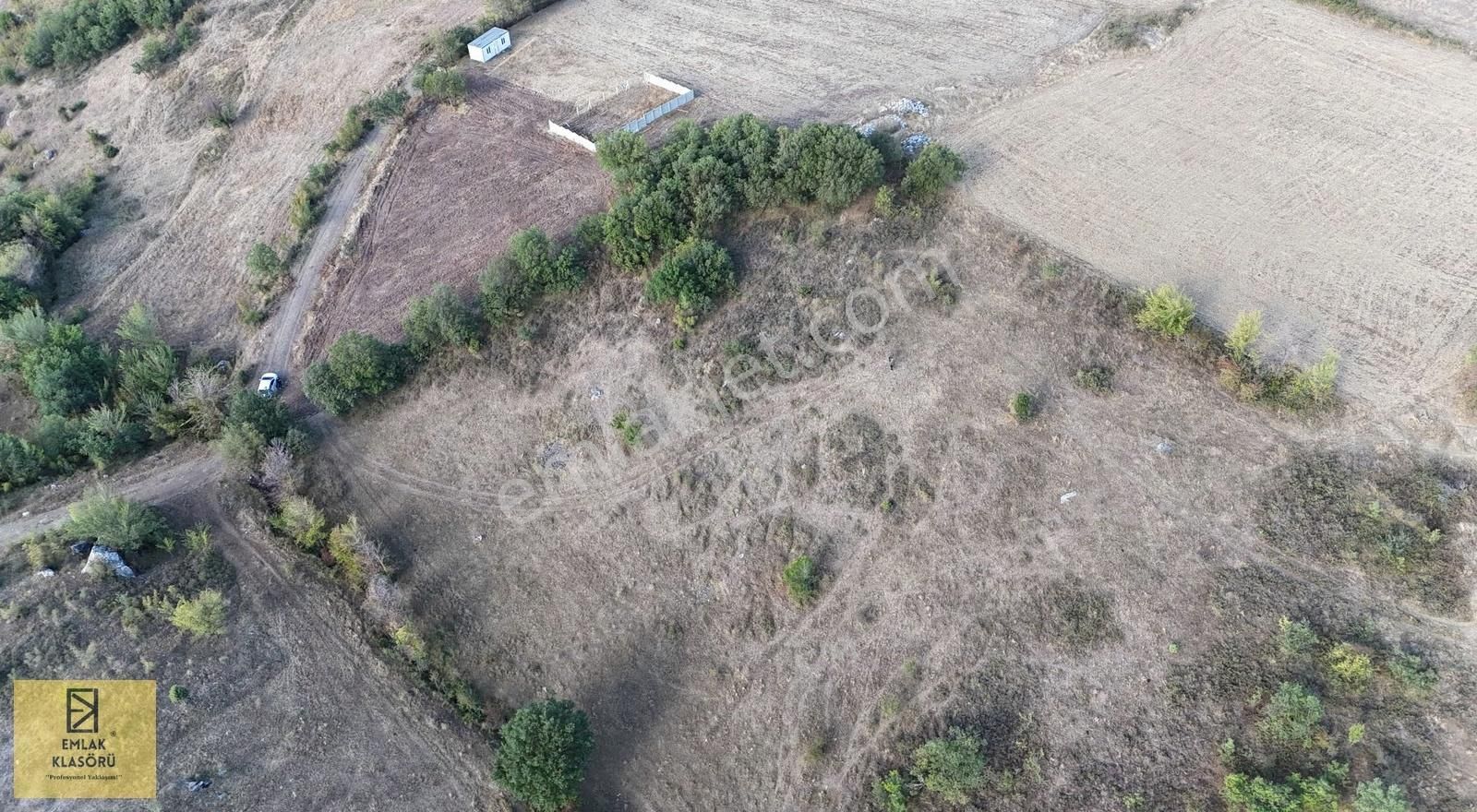 Geyve Eşmede Manzaralı 6.700 M² Yatırımlık Tarla - Görsel 6