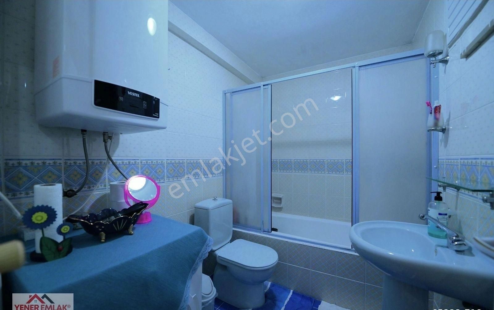 Akçay Merkez’de ▒ Denize Tam 100mt ▒ Cadde Üstü 3+1 ▒ Geniş Daire - Görsel 4