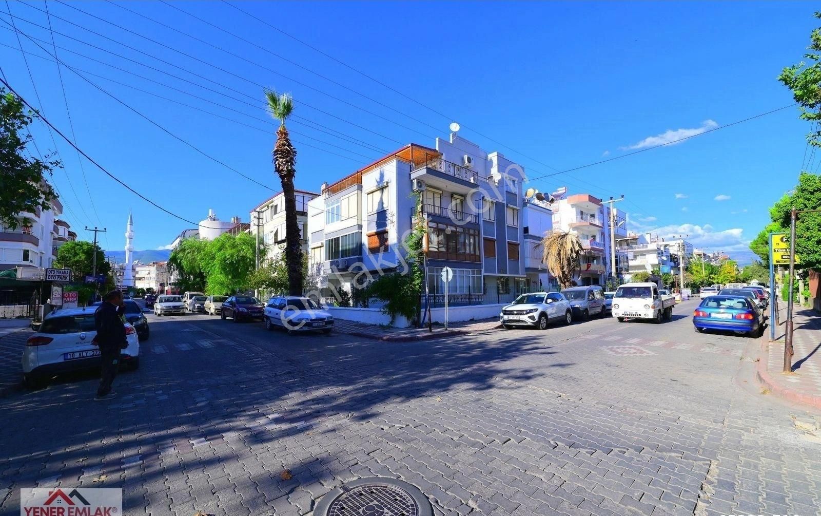 Akçay Merkez’de ▒ Denize Tam 100mt ▒ Cadde Üstü 3+1 ▒ Geniş Daire - Görsel 5