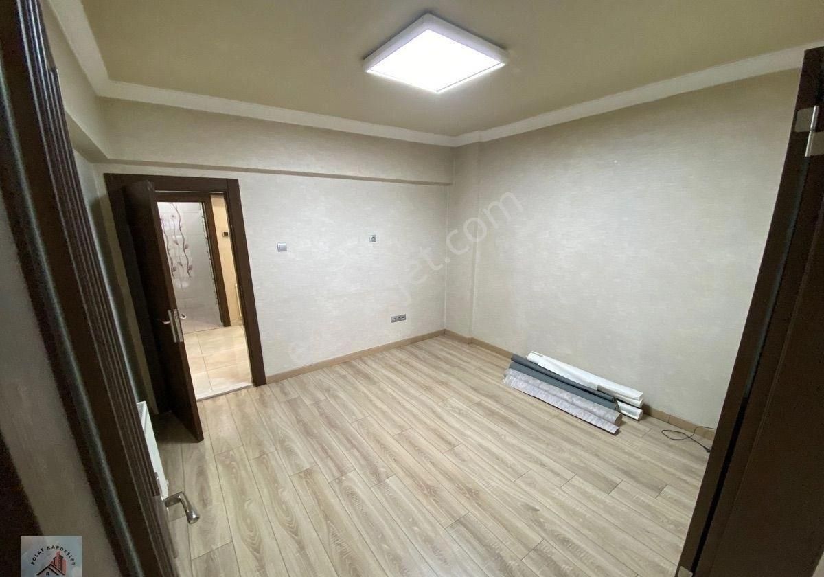 Polat Kardeşler Emlak’ta Etimesgut Merkezde 6 Odalı Ofis - Görsel 11