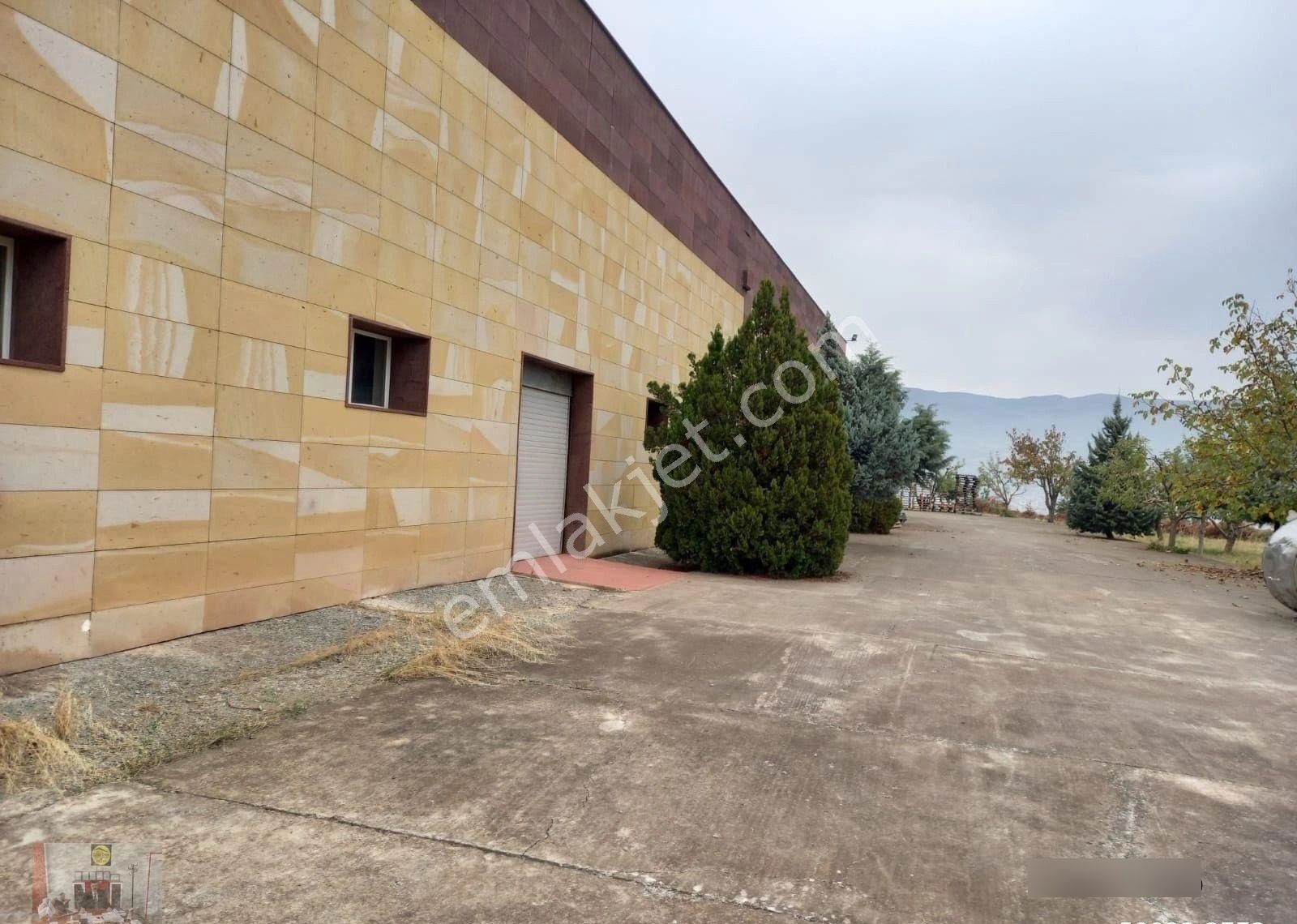 Organize De Herbiri 1500 M² 2 Adet Kiralık Depo Veya Fabrika