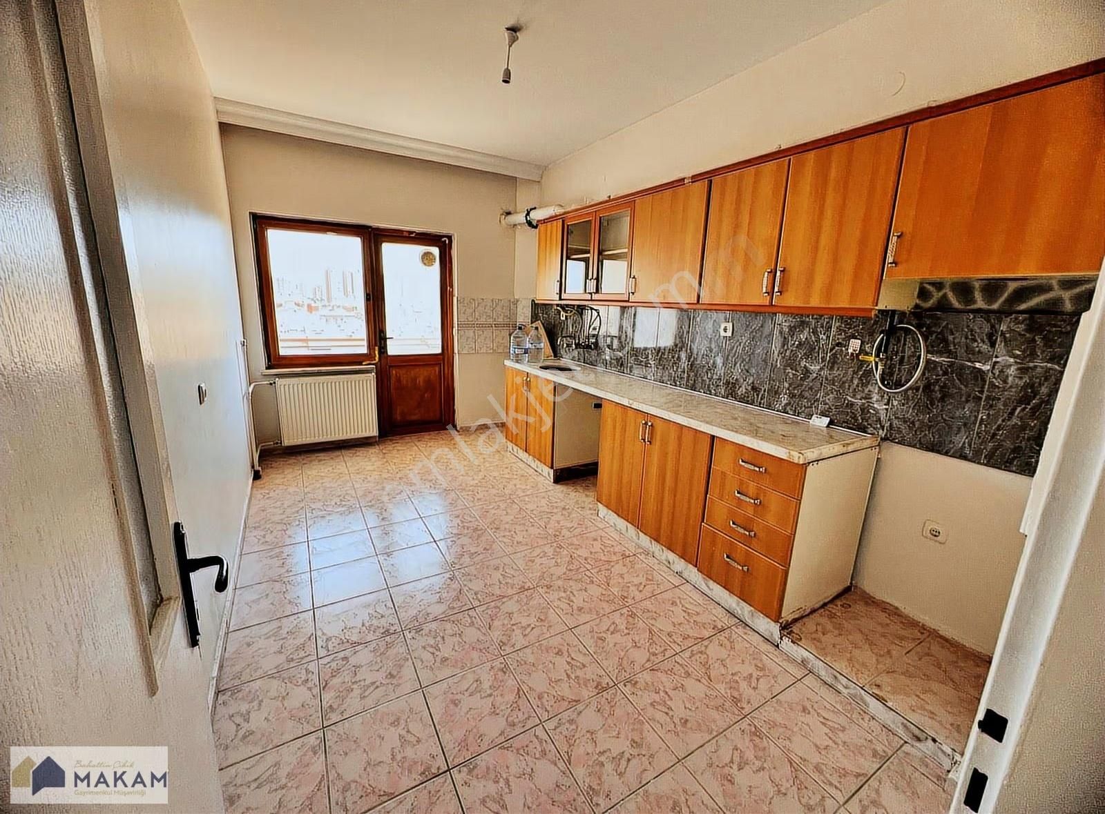 Sancak Beyaz Zambak Sitesinde 2+1 Kiralık Daire - Görsel 10