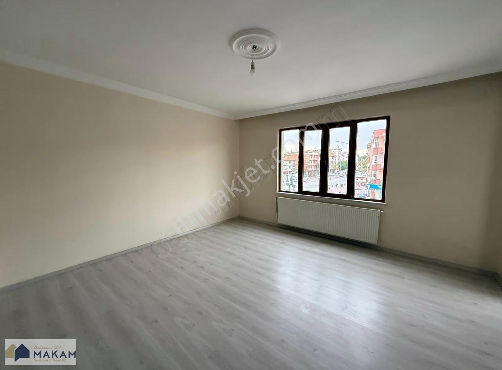 Beşyolda Cadde Cepheli 190m2 İçi Yapılı Satılık Daire - Görsel 11