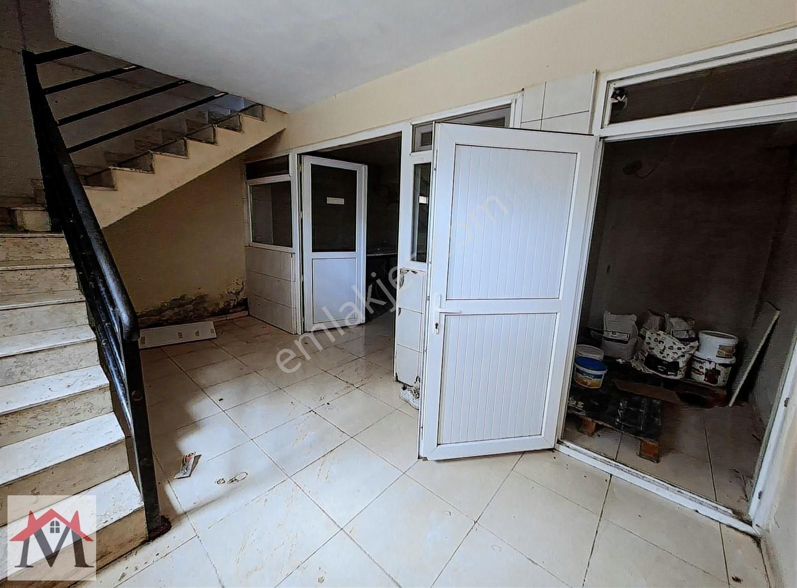 Ana Cadde Üzerinde Kiralık Dükkan - Görsel 18