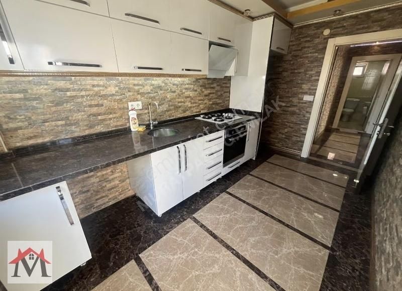 Gebizlide 3+1 135m² Asansörlü Arakat Daire - Görsel 32