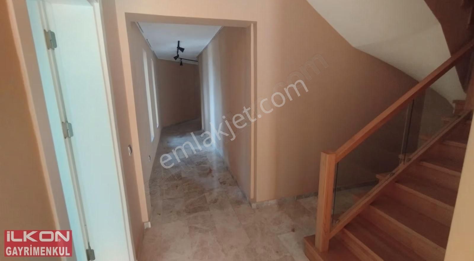 İlkon'dan İnlice'de Doğa Deniz Manzaralı Havuzlu 4+1 Malikhane - Görsel 10