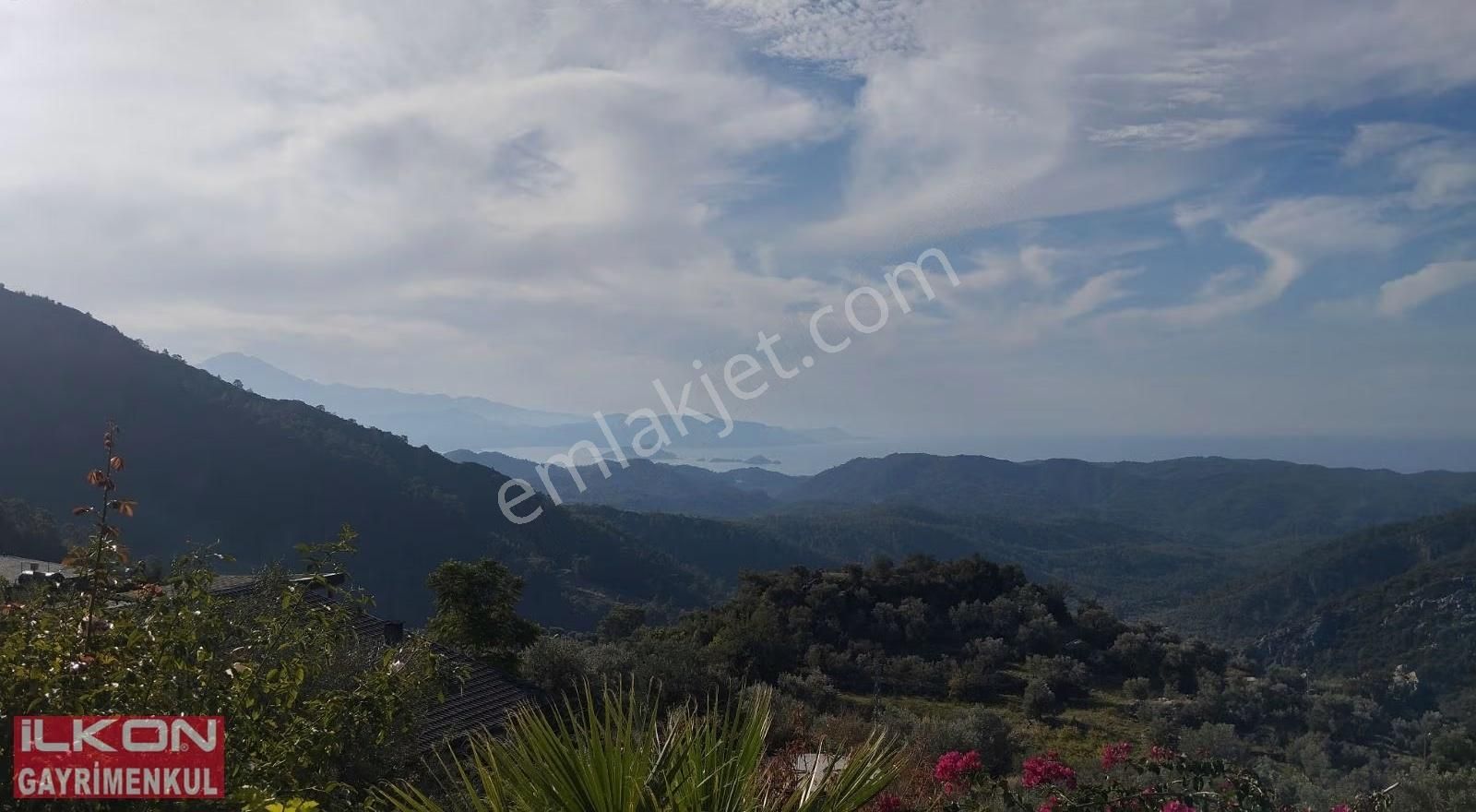 İlkon'dan İnlice'de Doğa Deniz Manzaralı Havuzlu 4+1 Malikhane - Görsel 16