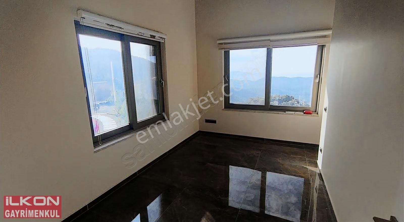 İlkon'dan İnlice'de Doğa Deniz Manzaralı Havuzlu 4+1 Malikhane - Görsel 18