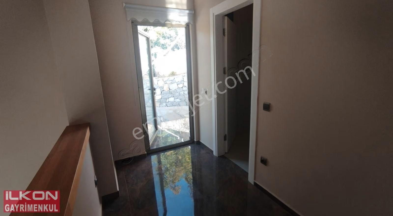 İlkon'dan İnlice'de Doğa Deniz Manzaralı Havuzlu 4+1 Malikhane - Görsel 20