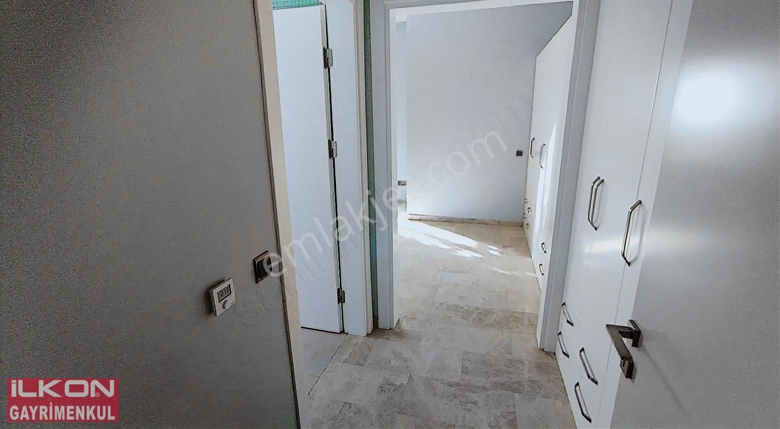 İlkon'dan İnlice'de Doğa Deniz Manzaralı Havuzlu 4+1 Malikhane - Görsel 8