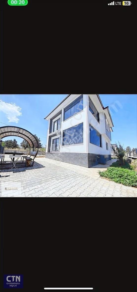 Mersin Erdemli Satılık Ultra Lüks Villa Bahçesi Var - Görsel 35