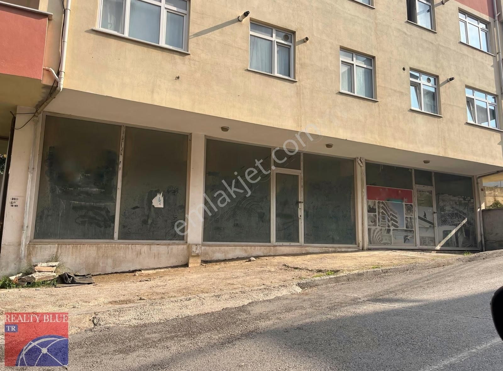 Pendik Ahmet Yesevide Satılık 150 M2 Depolu Dükkan - Görsel 3