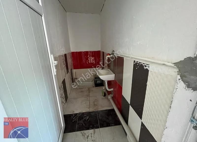 Pendik Esenler'de Kiralık Sanayi Elektrikli 110 M2 İmalathane - Görsel 3