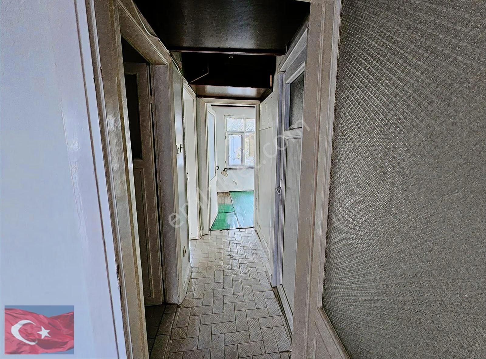 Kocamustafaşa Sümbül Efendi 3.ara Kat 75mk 2+1 3.700.000tl - Görsel 21