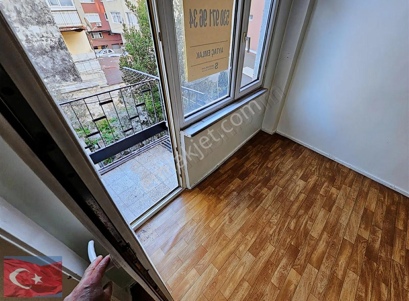 Kocamustafaşa Sümbül Efendi 3.ara Kat 75mk 2+1 3.700.000tl - Görsel 10