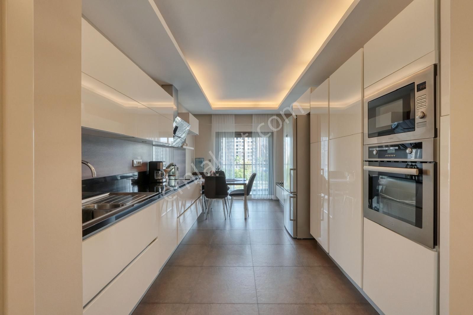 Mansuroğlundan 4+1 Ferah Yaşam Alanına Sahip Kaçırılmaz Fırsat - Görsel 12