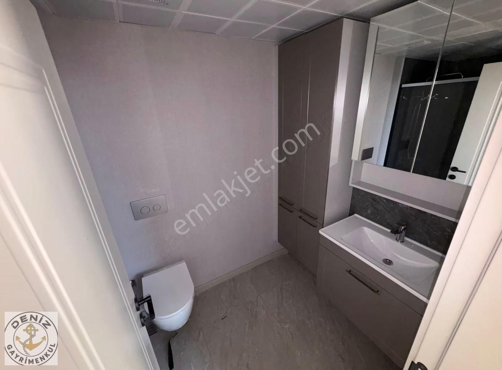 Cadde Üzerinde Mükemmel Peyzajlı 4+1 Site İçinde Satılık Daire - Görsel 32