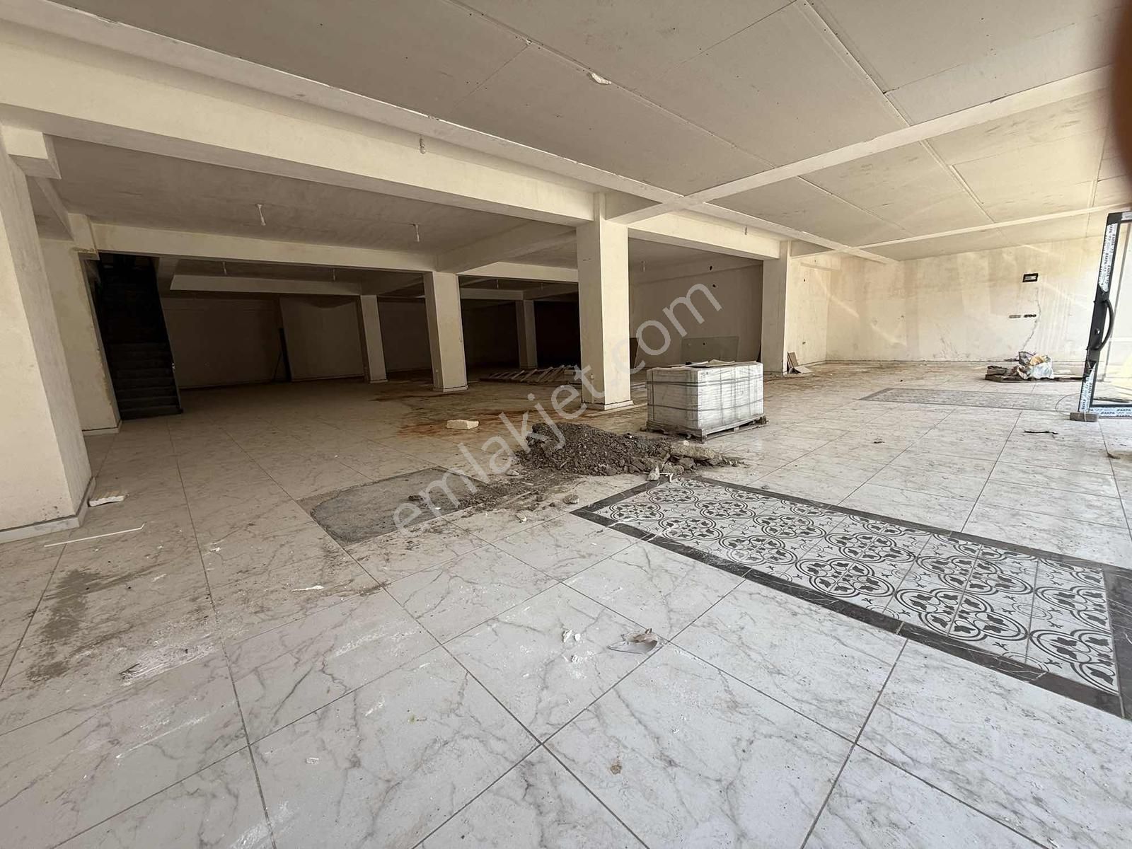 Tarcanlardan Merkezi Konumda 750 M2 Satılık Dükkan - Görsel 13