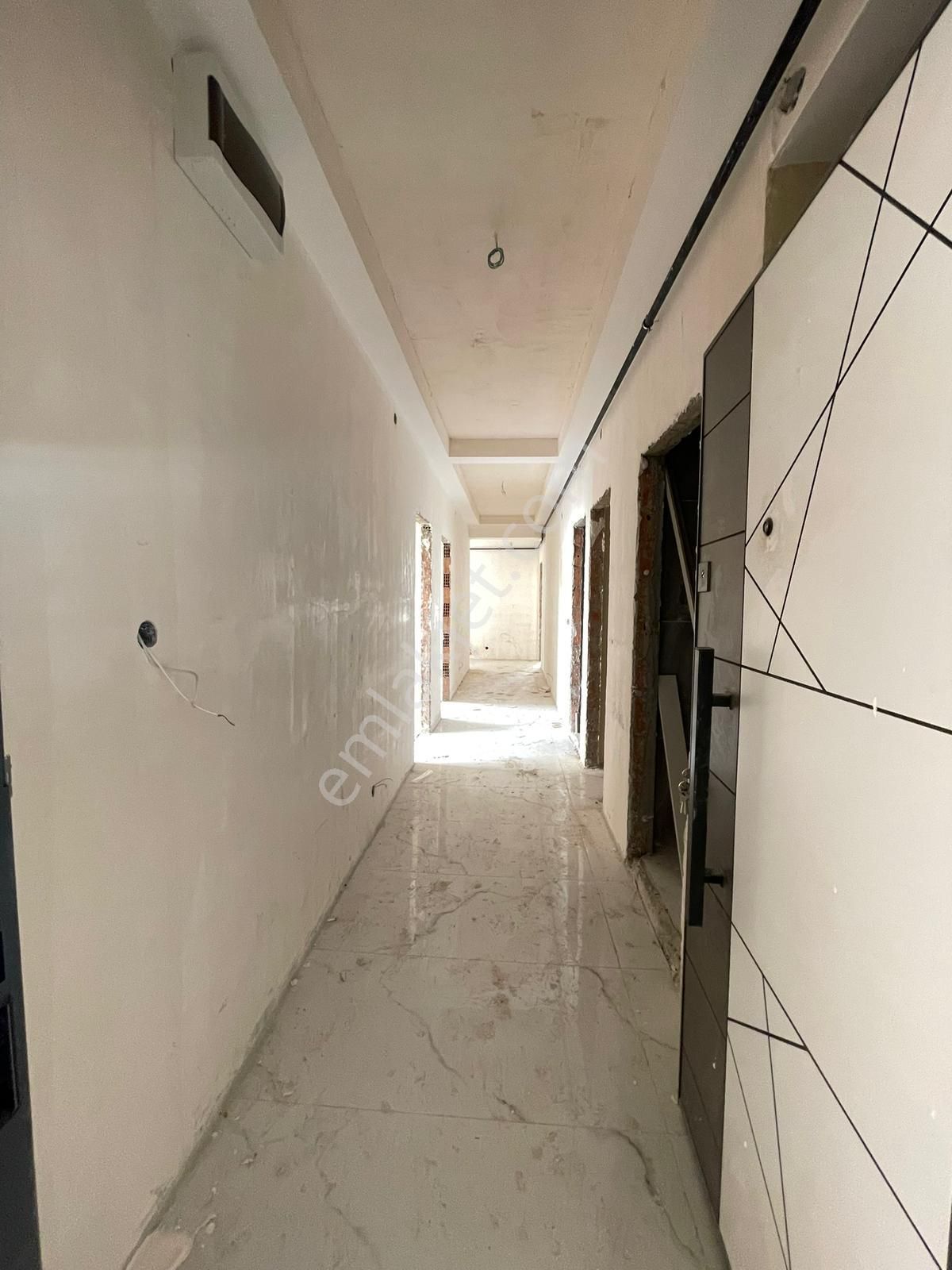 Afyon Üçok Emlaktan Güvenevler Mah Satılık Sıfır Ultra Lüx 4+1 Geniş Daireler - Görsel 3