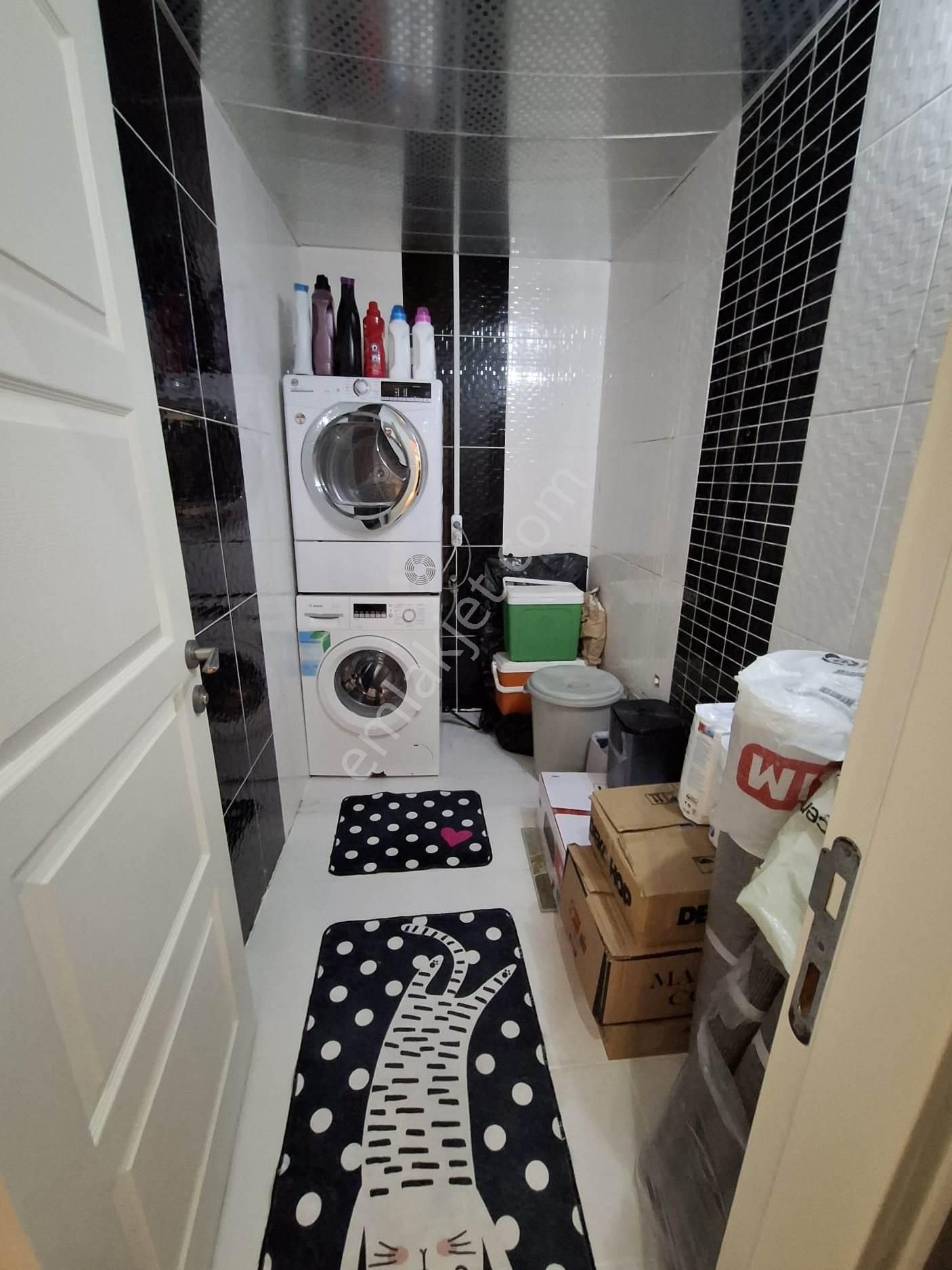 Merkez Mahallesinde Geniş Oturumlu Kombi Doğalgazlı Dairemiz - Görsel 14