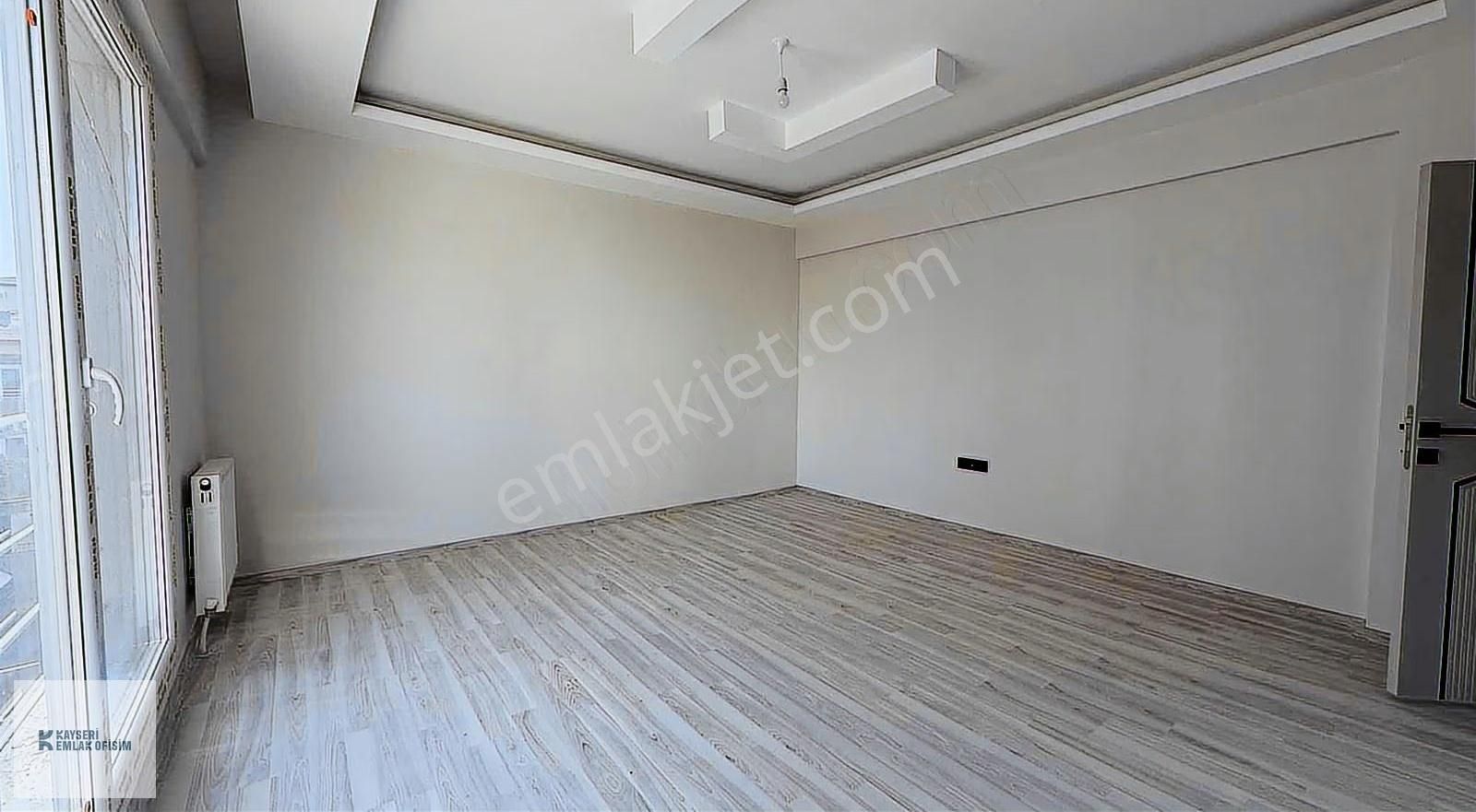 Emlak Ofisimden Generalemir Mah. 2+1 Bağımsız Mutfak Sıfır Daire - Görsel 15