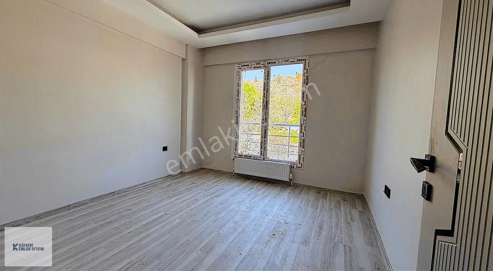 Emlak Ofisimden Generalemir Mah. 2+1 Bağımsız Mutfak Sıfır Daire - Görsel 16