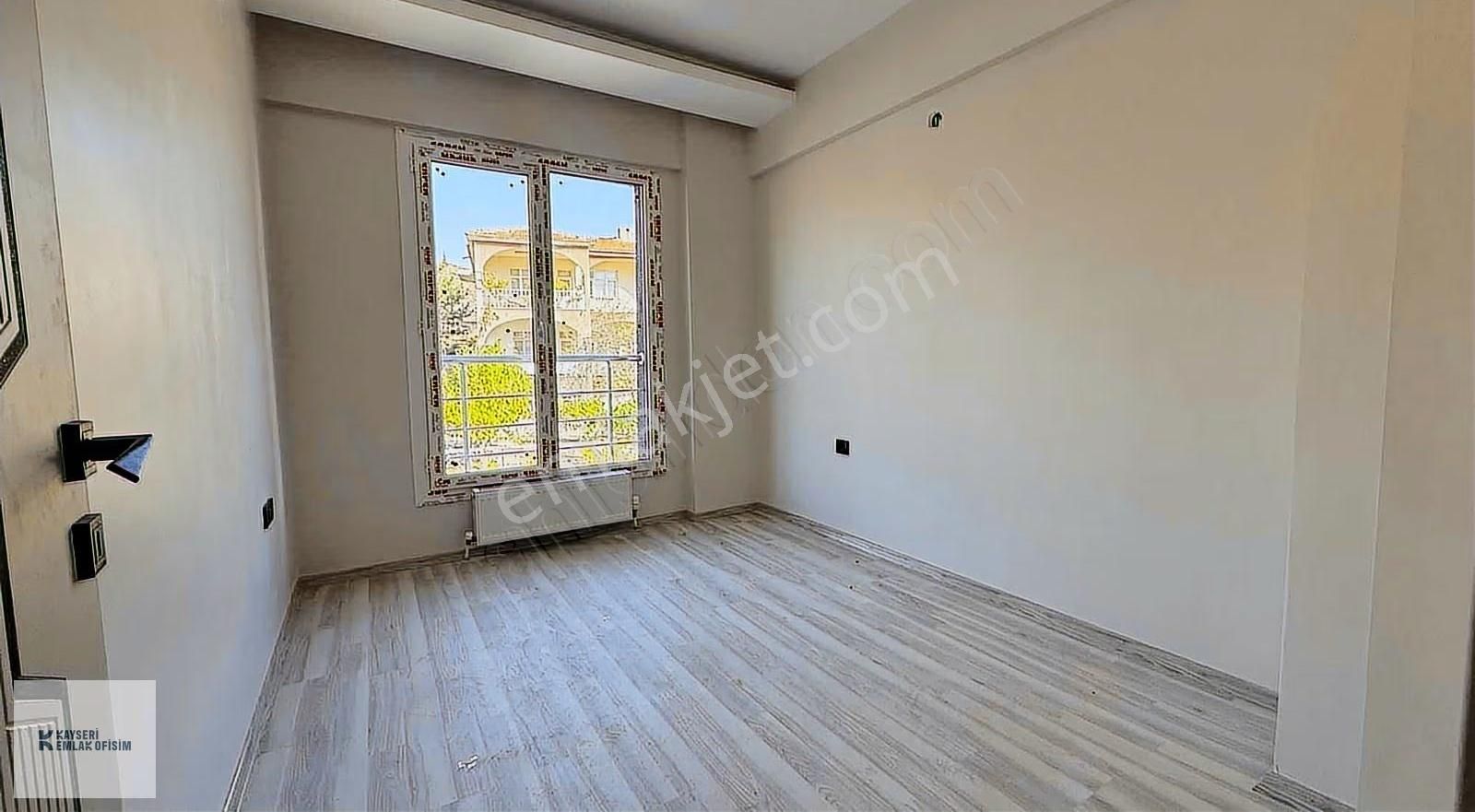 Emlak Ofisimden Generalemir Mah. 2+1 Bağımsız Mutfak Sıfır Daire - Görsel 17