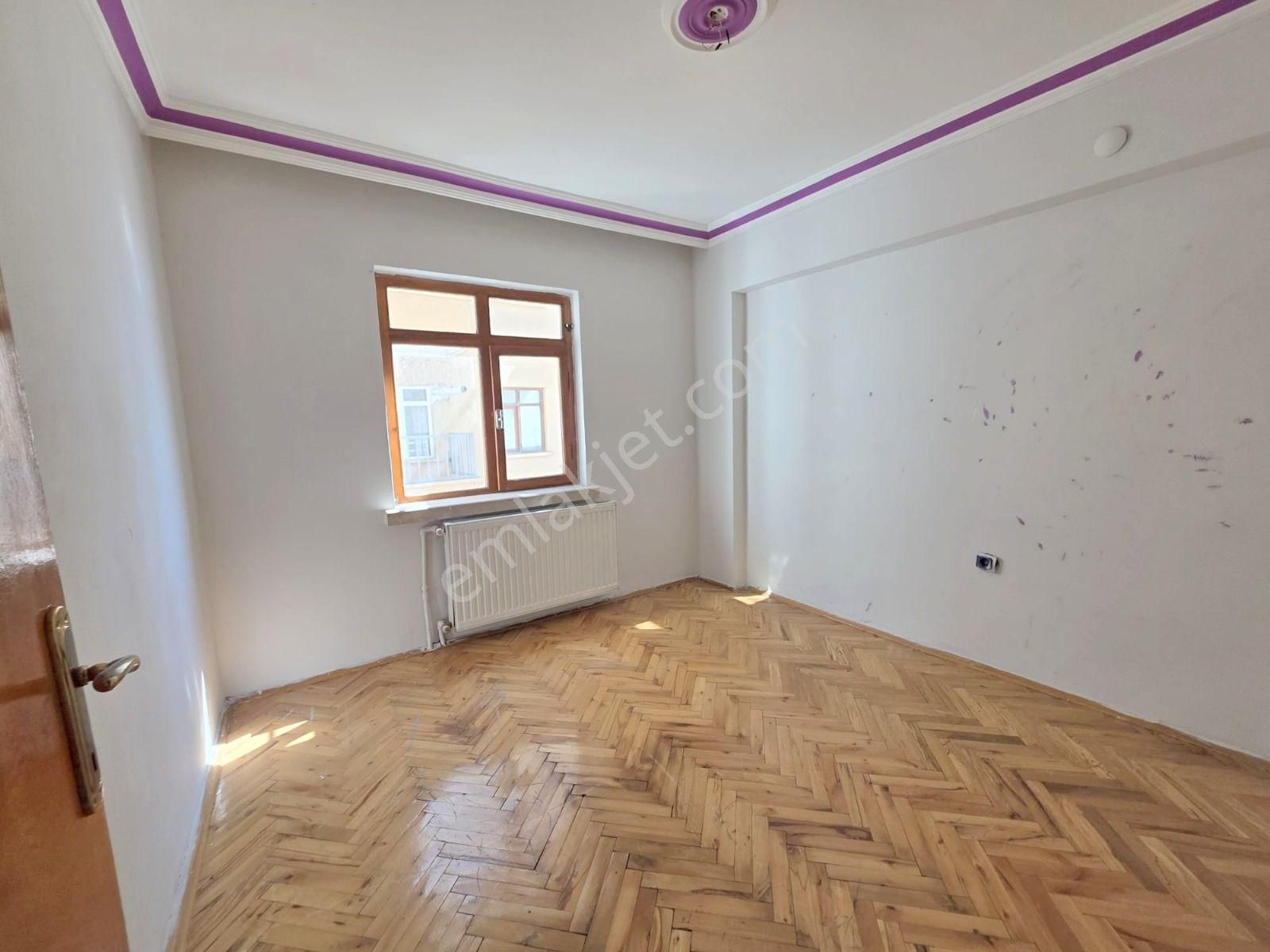 Yayla Mahallesi'nde Ara-katta 3+1 Daire! - Görsel 11