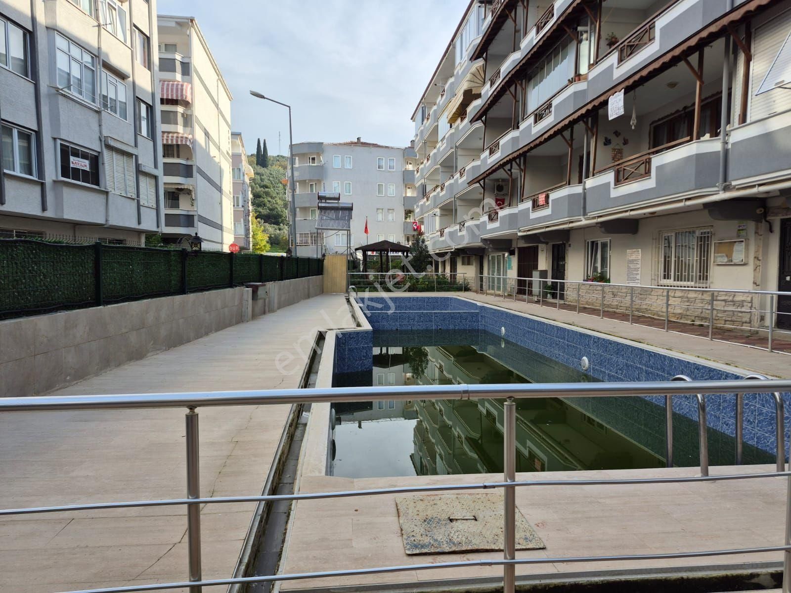 Gemlik K.kumla Feyza Emlaktan Satılık Havuzlu Daire - Görsel 3
