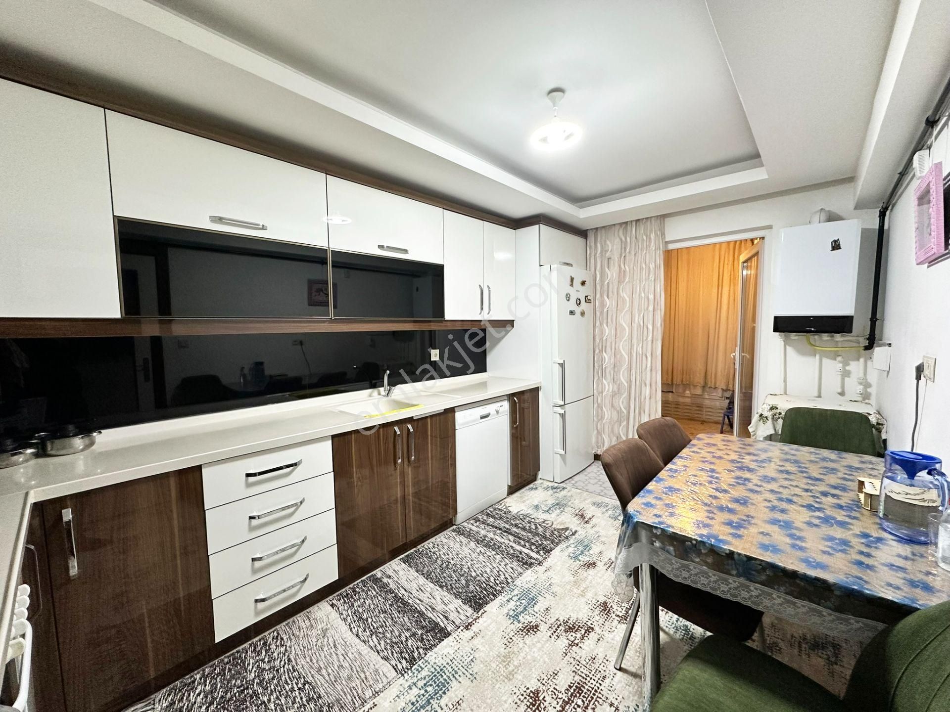 Çiftçioğullarından Okullar Bölgesinde Masrafsız Asansörlü 3+1 Daire - Görsel 5