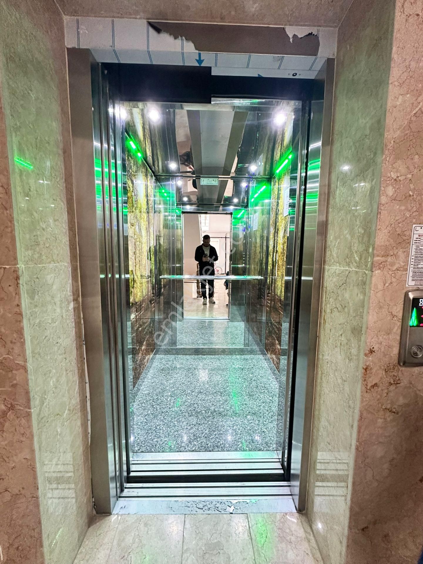 Çiftçioğullarından Okullar Bölgesinde Masrafsız Asansörlü 3+1 Daire - Görsel 25